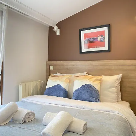 דירה Flat W Terrace 10 Min To Citys Mall And Taksim איסטמבול